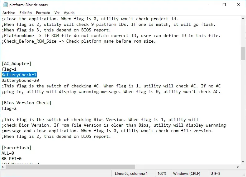 Ventana del editor de texto con el archivo de configuración